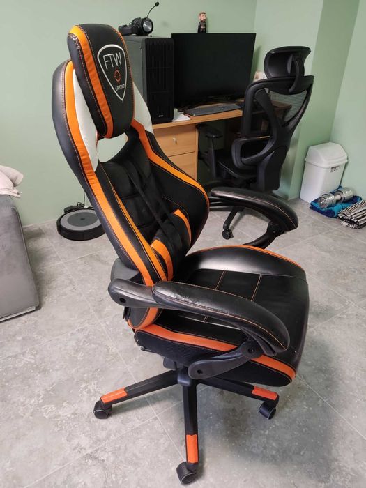 Геймърски стол FTW Black & Orange