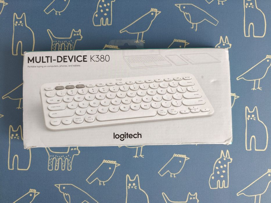 Безжична клавиатура Logitech K380