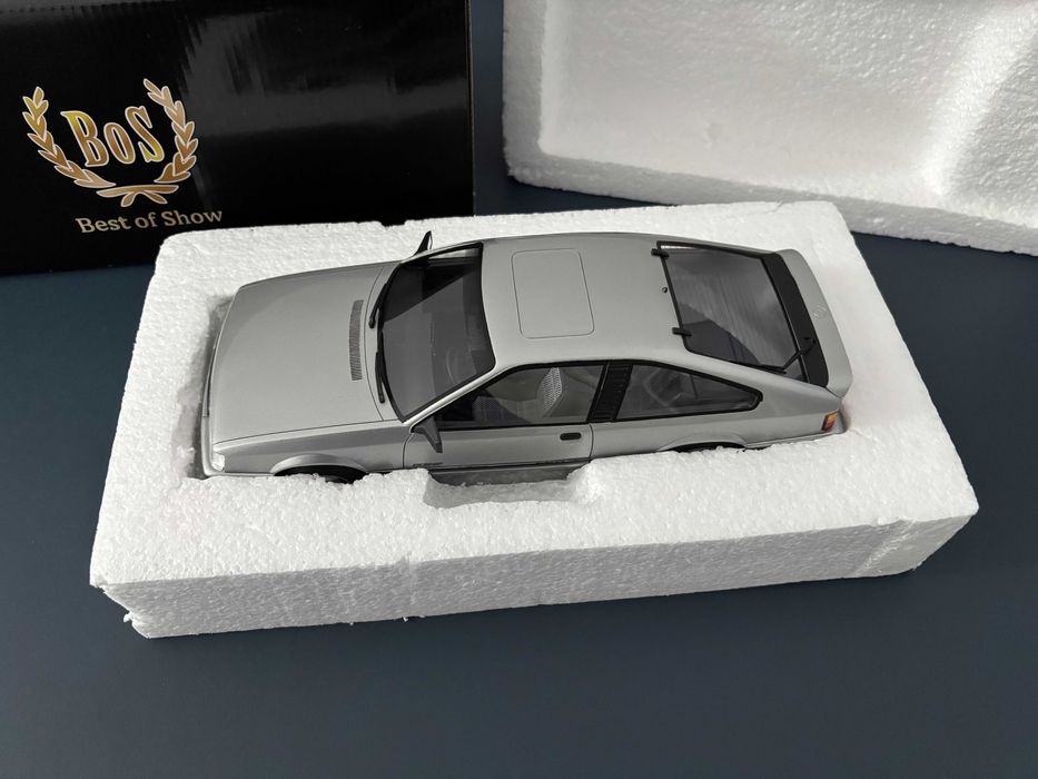 macheta Opel Monza 1:18 BoS