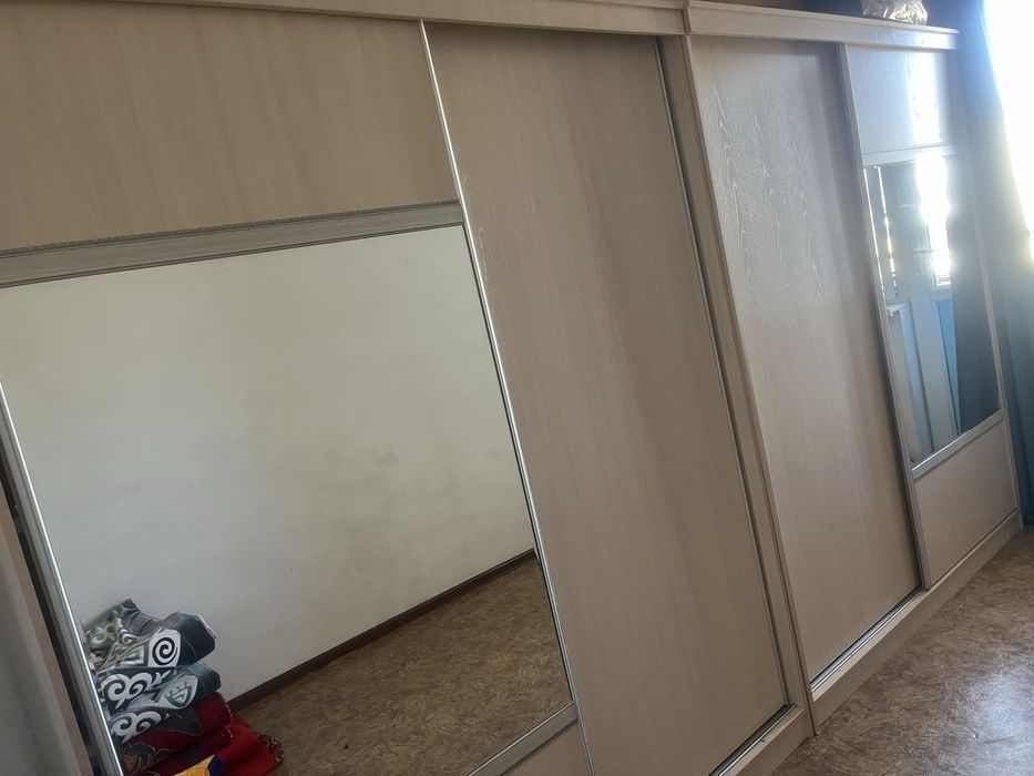 Продам Шкаф купе