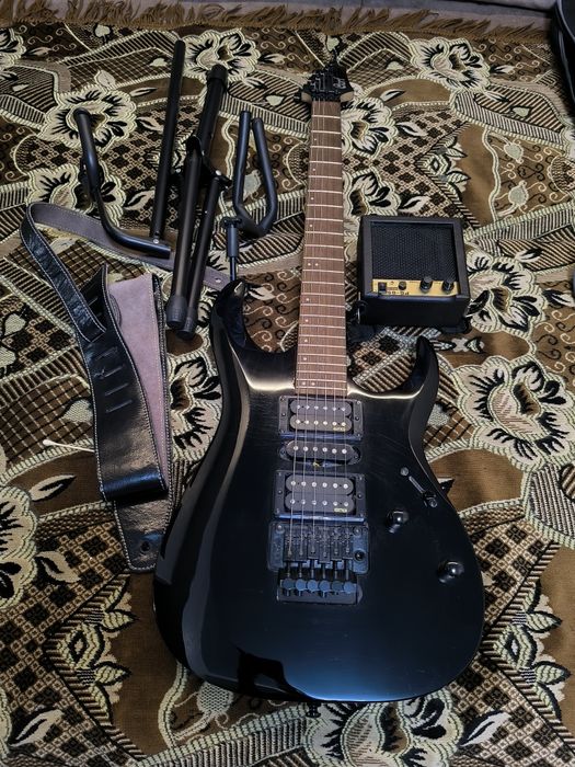 Электро Гитара черная Cort