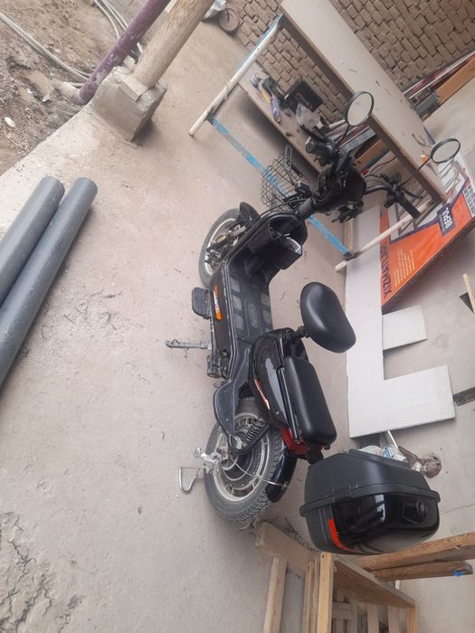 Bonvi elektro skuter sotiladi