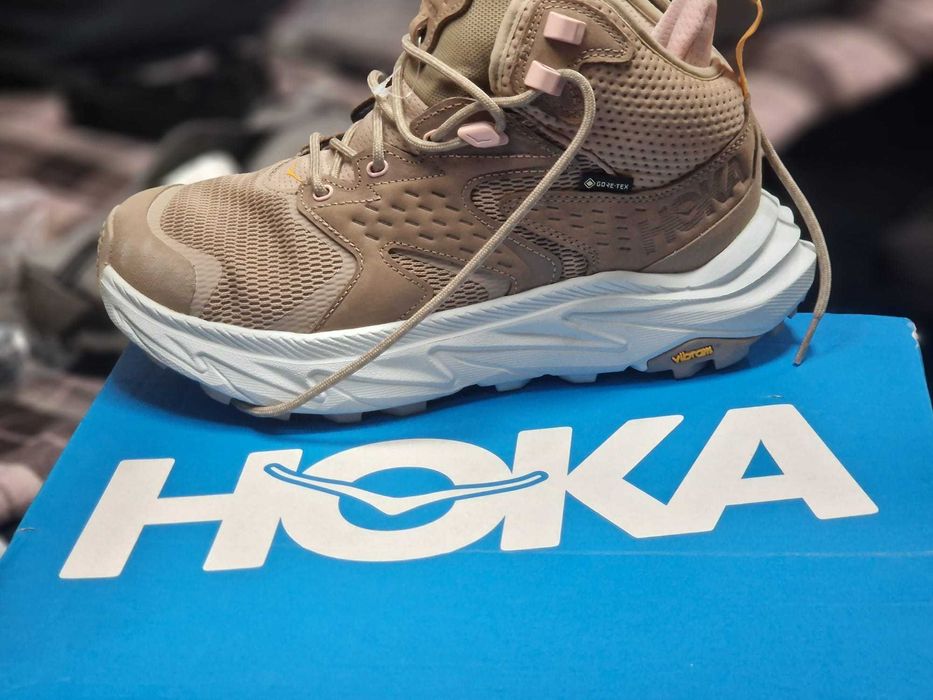 Ghete noi  Hoka 42