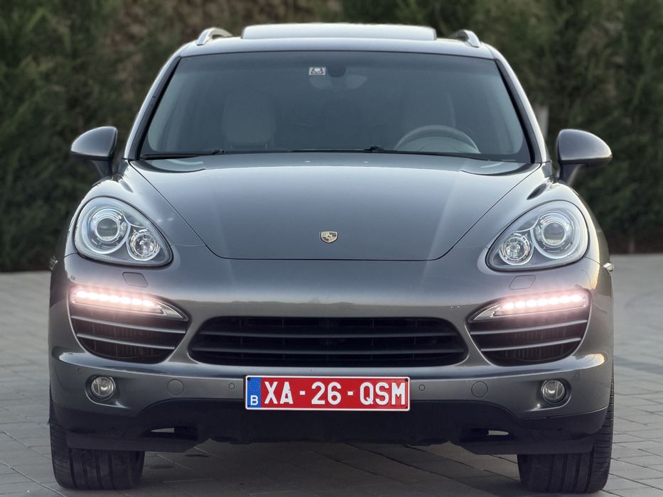 PORSCHE Cayenne 2011 — imagine 3