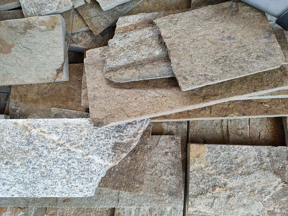 Естествен камък Гнайс формован