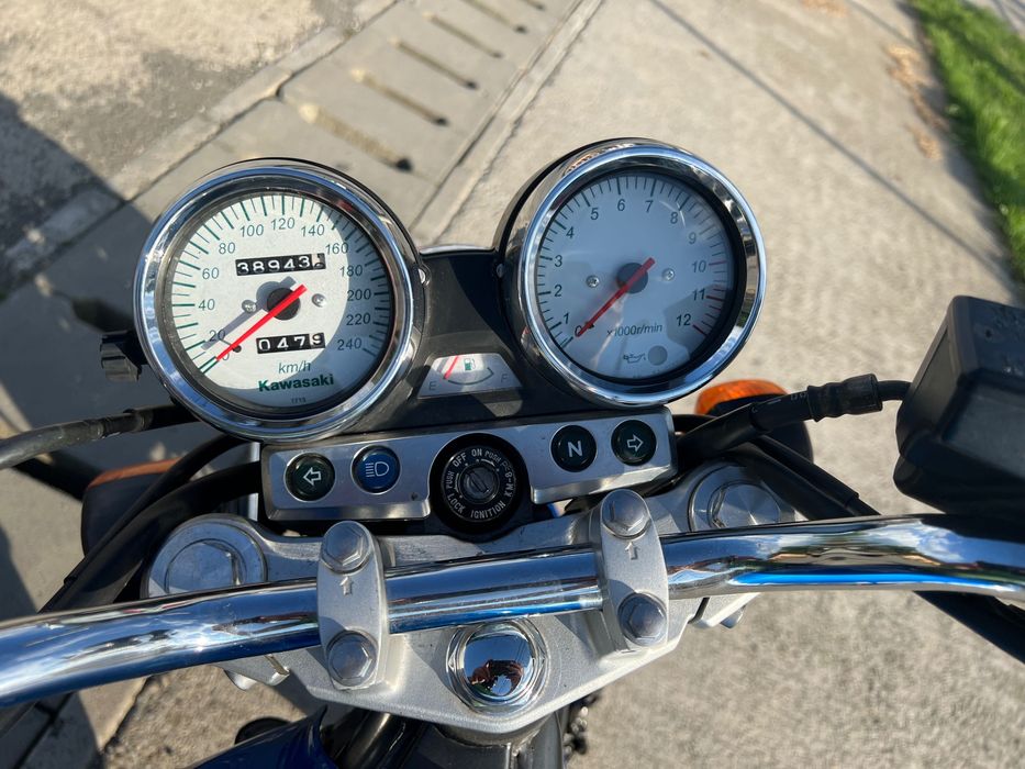 Kawasaki ZR7 Import Germania