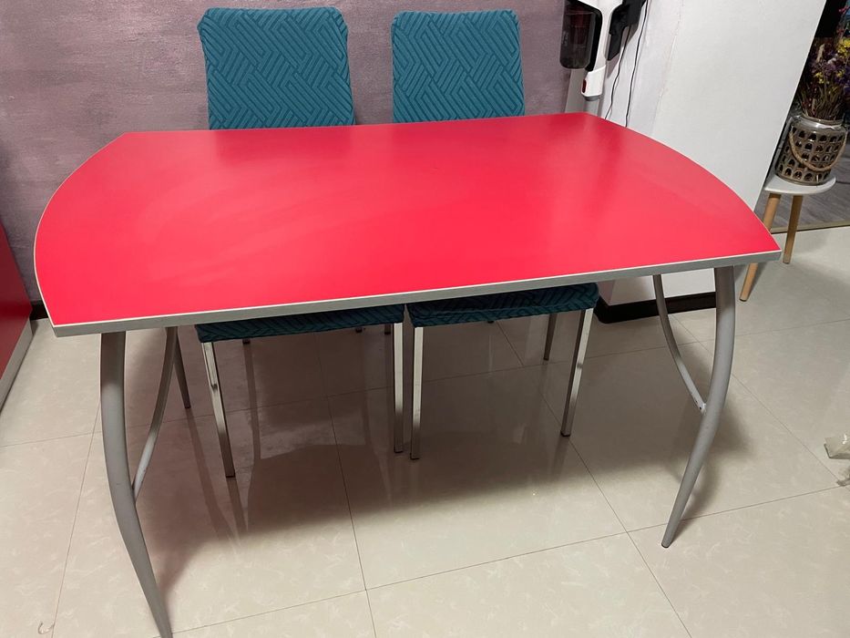 Vând masă bucătărie