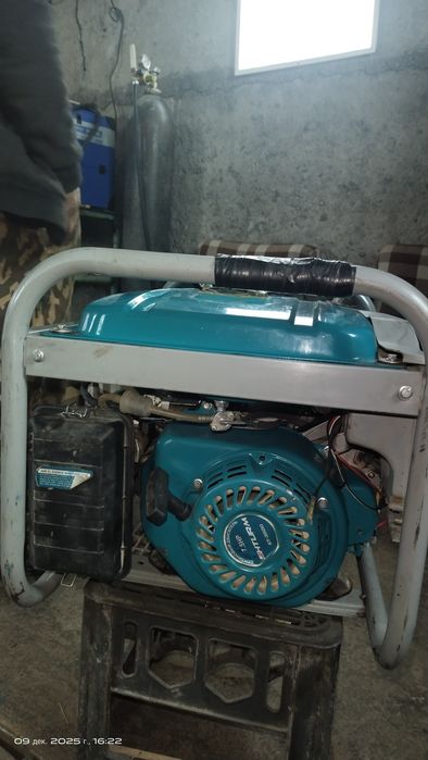 Генератор бензиновый