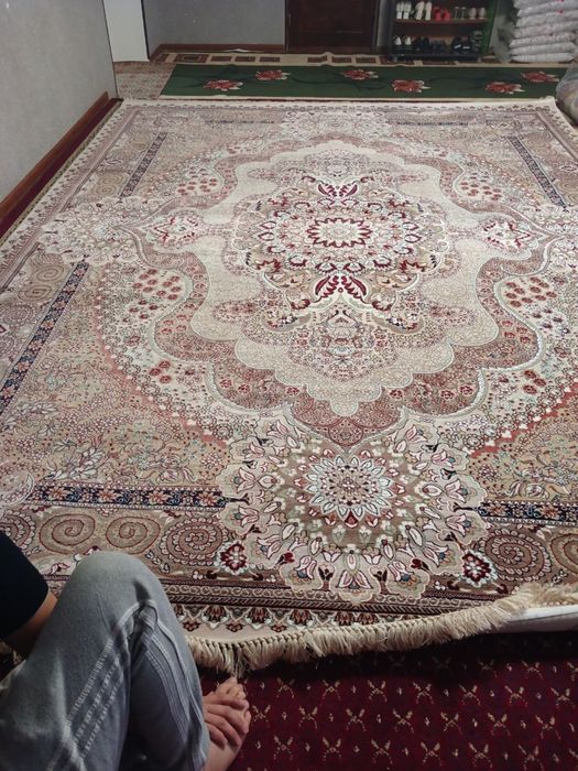 Турецкий гилем сатылады