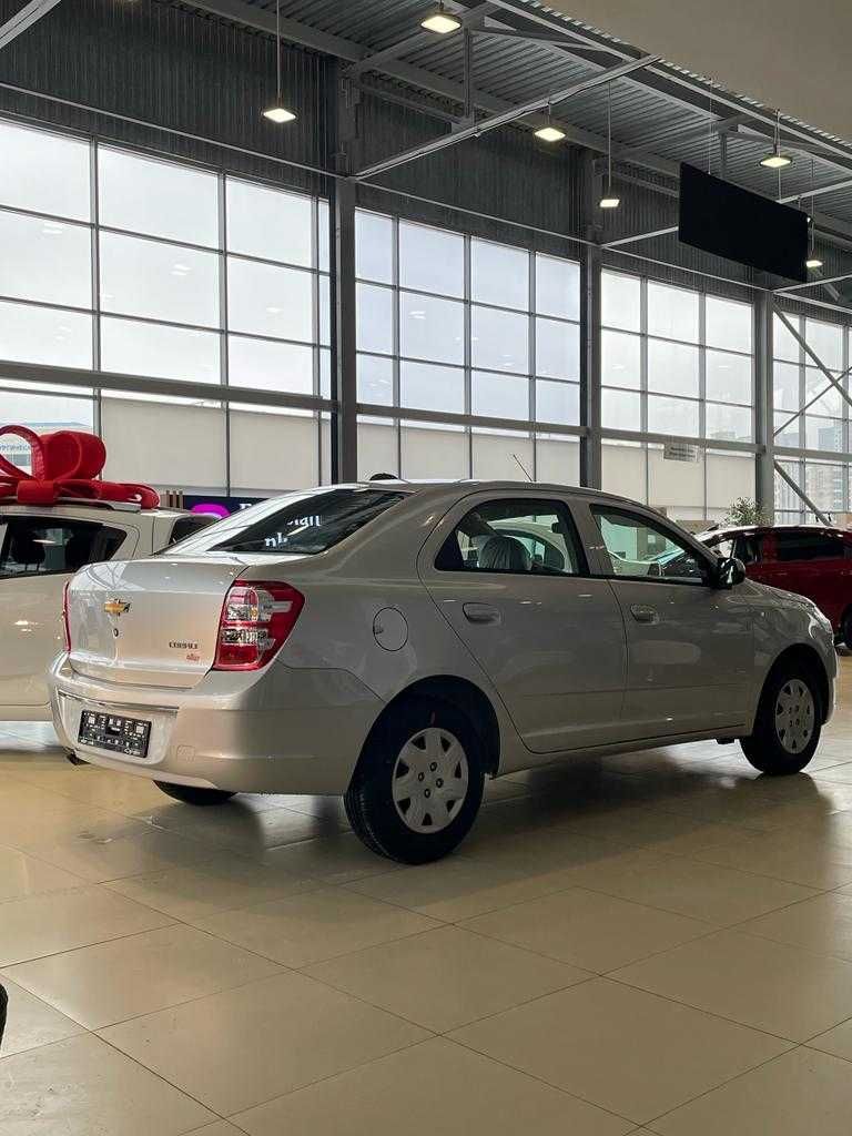 Аренда авто Chevrolet Cobalt Nexia на Яндеск такси Авто Прокат Астана -  Аренда авто Астана на Olx