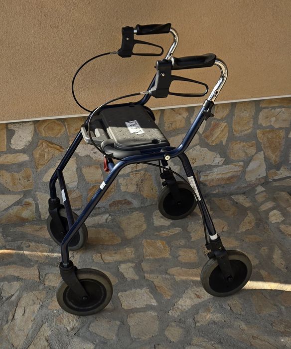 Проходилки с колела.ролатори/ нови и почти нови/