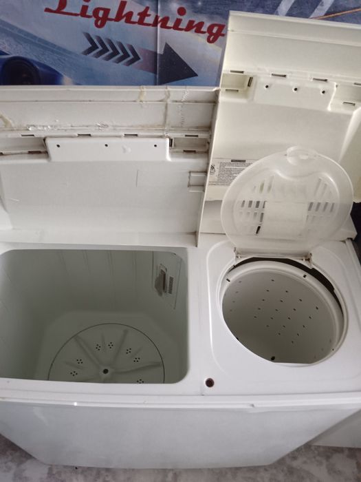Продам стиральную машинку