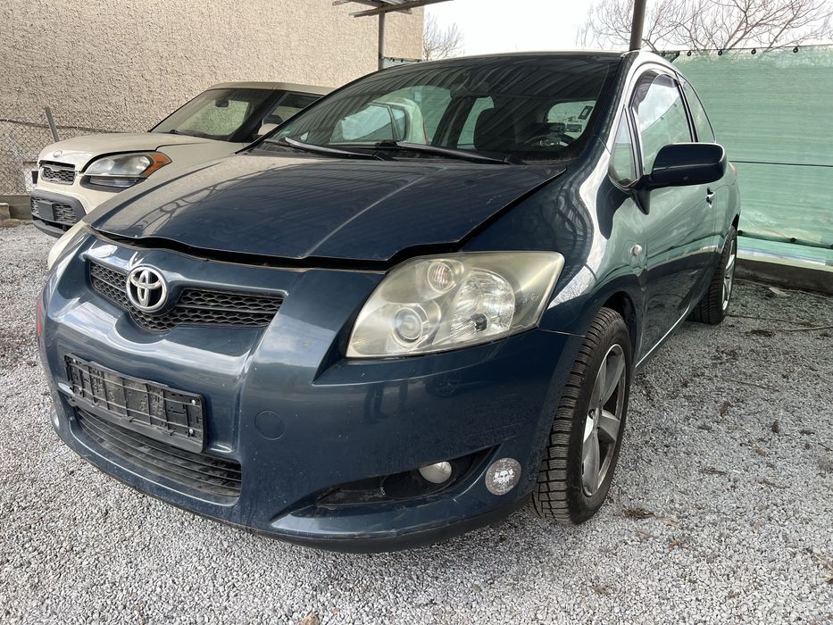 Тойота Аурис 2.0 дизел 136 кс