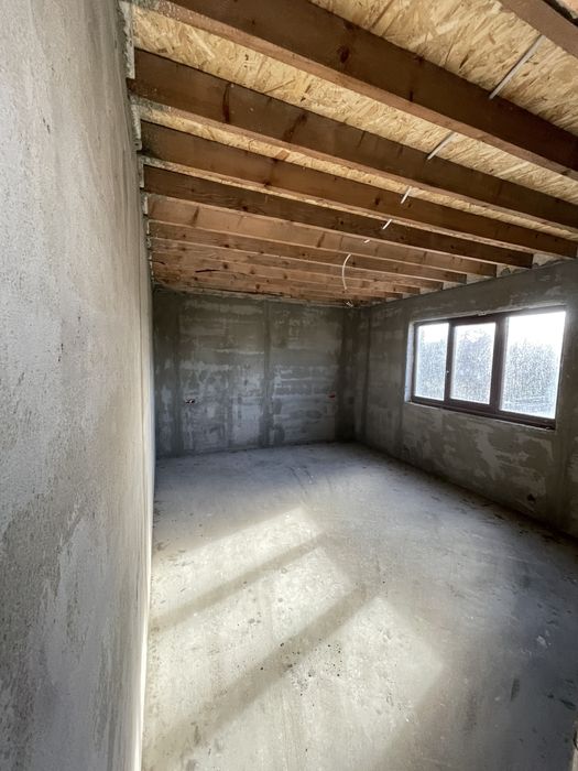 Tencuiala mecanizata pe baza de ciment &  ipsos !