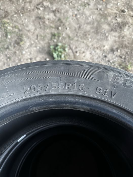 Балон 205/55/16 летни