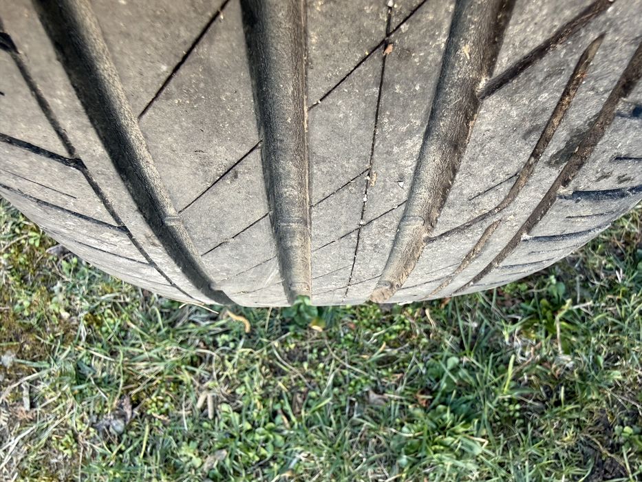 Джанти 18’ 5х114,3 8J ET40 с датчици, гуми 215/50/18 Bridgestone DOT23
