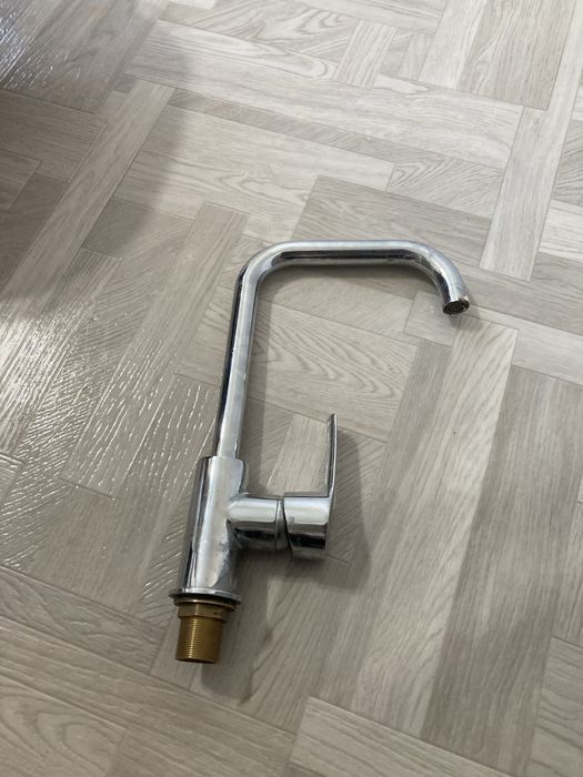 Смеситель для кухни