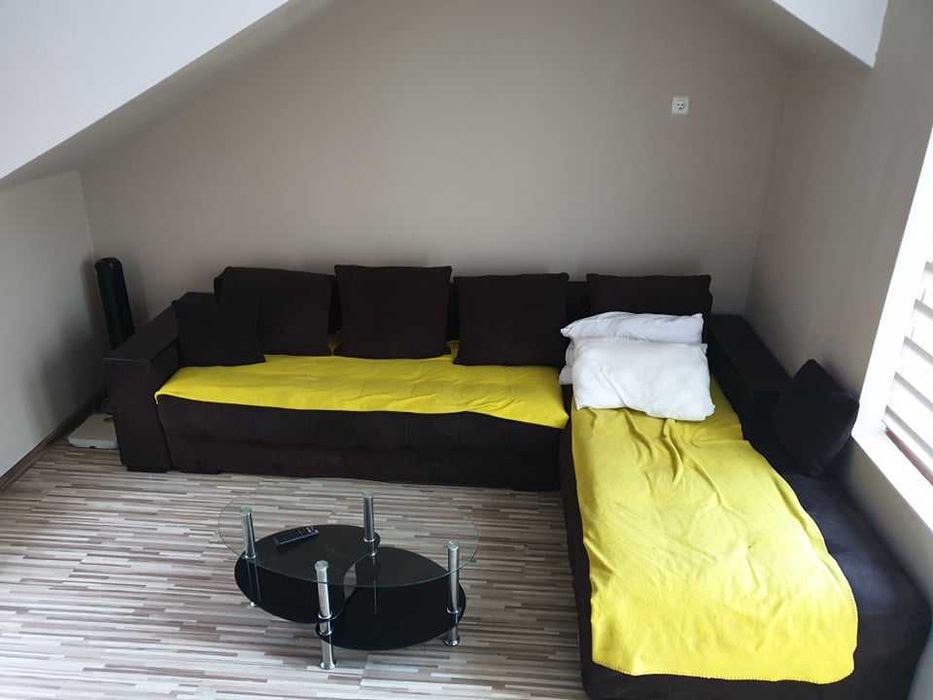 Дава се под наем Двустаен апартамент в Бургас, Възраждане - 60 кв.м за 178.5 € - Снимка #2