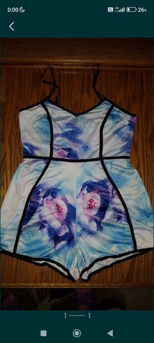 costum întreg de baie