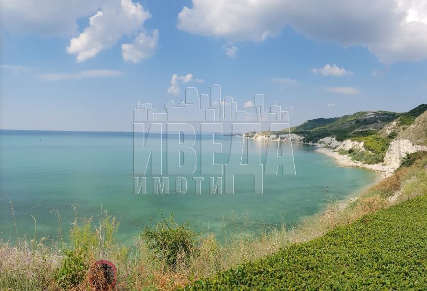 Продава се Парцел в с. Божурец, Област Добрич - 1460 кв.м за 18 €/кв.м - Снимка #6