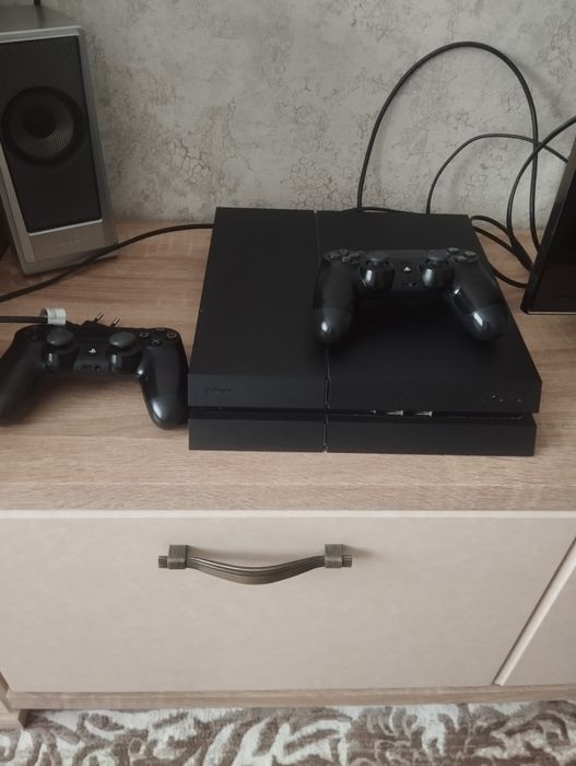 PlayStation 4, 500 гб