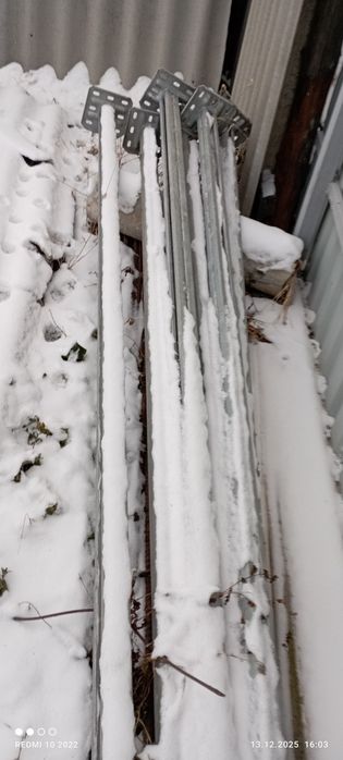 Продам столбы нержавейка 3 метровые