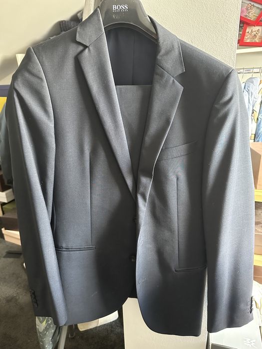 Costum Hugo Boss Original marimea 46