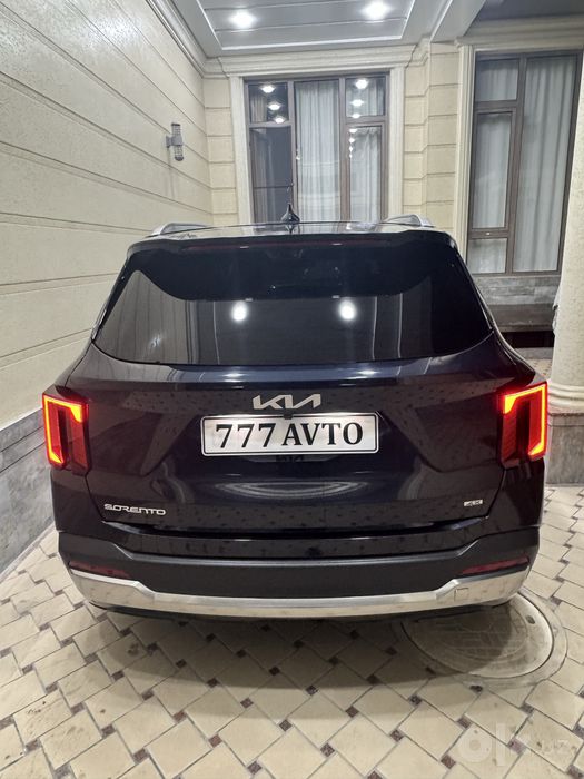 Kia Sorento 3.5 Full 2024 yil 31000 probeg