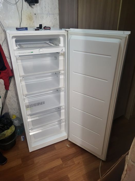 Морозильная камера Midea