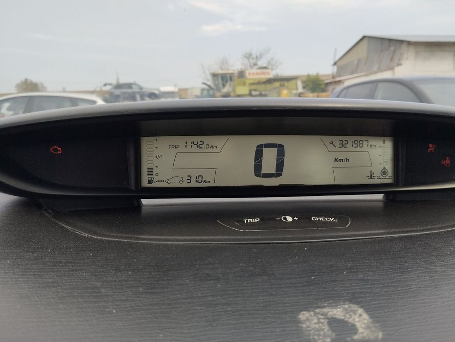 Dezmembrari  Citroen C4 1 (LC)  2004  > 2011 1.6 HDi Motorina