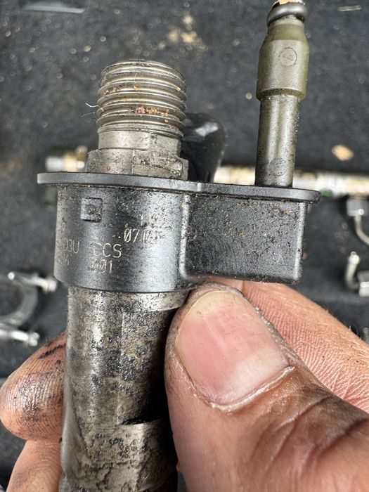 Дюзи с рейл за БМВ 2.0Д 177 коня