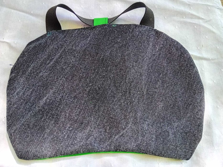 Седло за кокошки