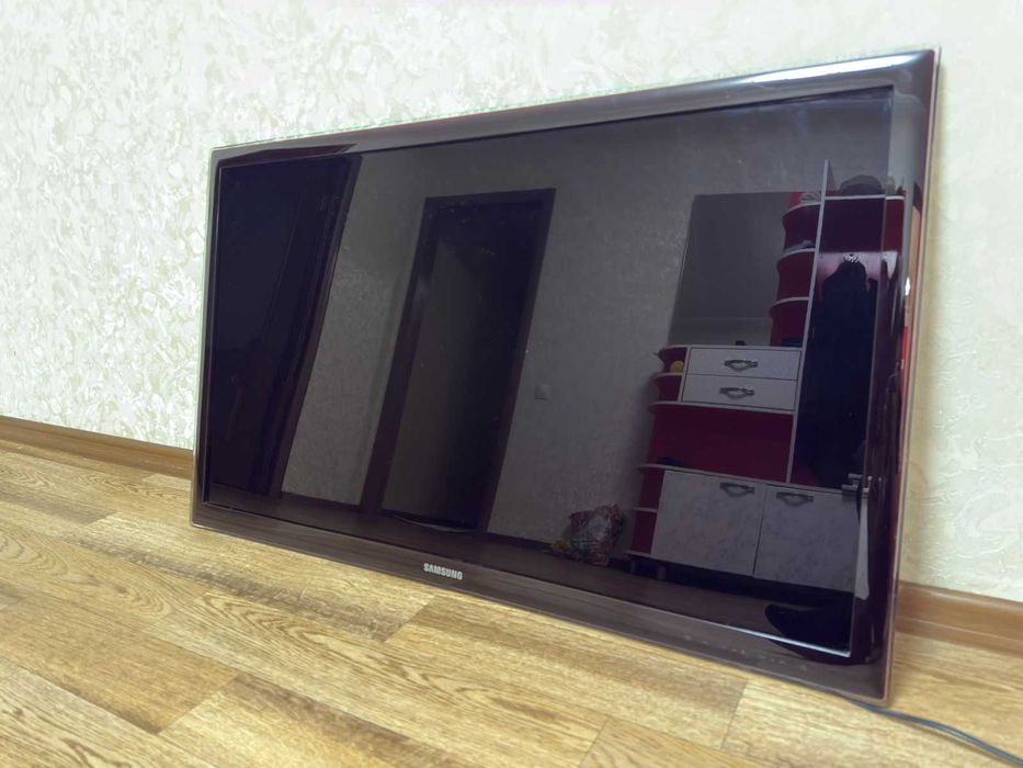 Продам телевизор