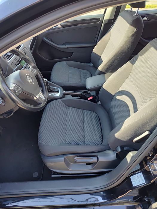 Vw Jetta 1.6 euro 5 an 2013 automată