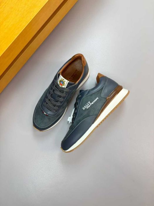 Дизайнерские кроссовки Bally