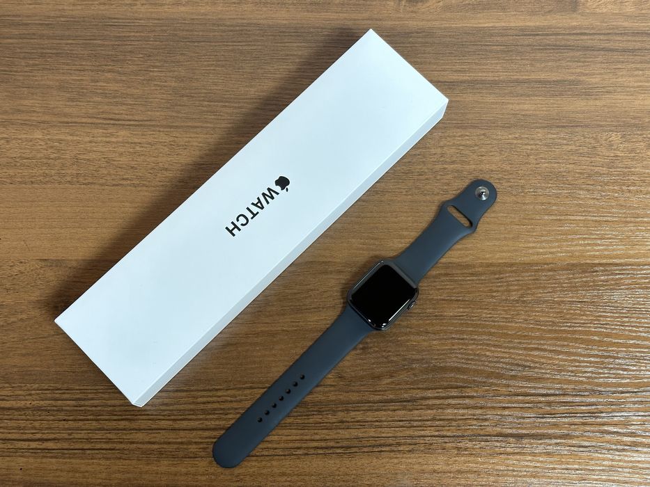 Apple Watch SE 44mm