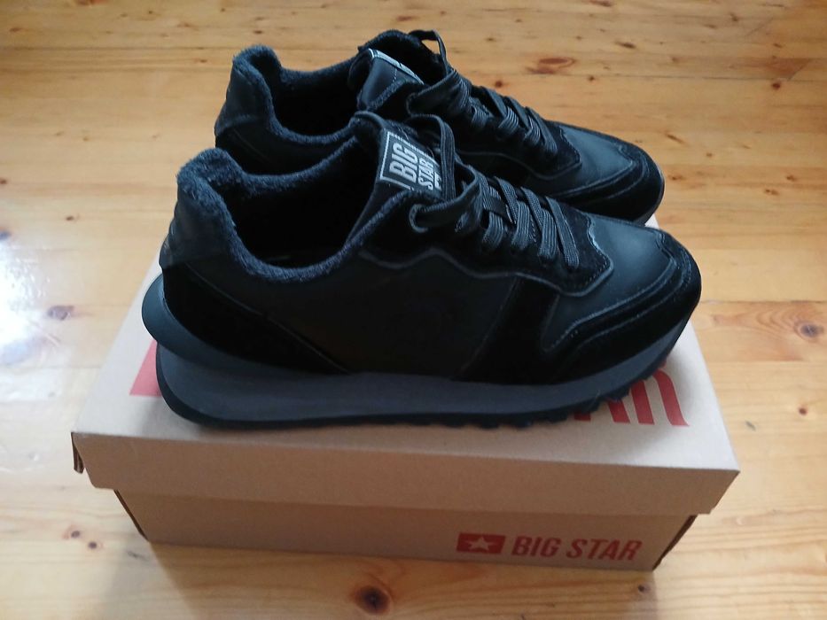 Дамски маратонки/сникърси