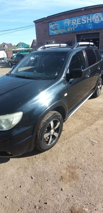 Продаётся Mitsubishi Outlander