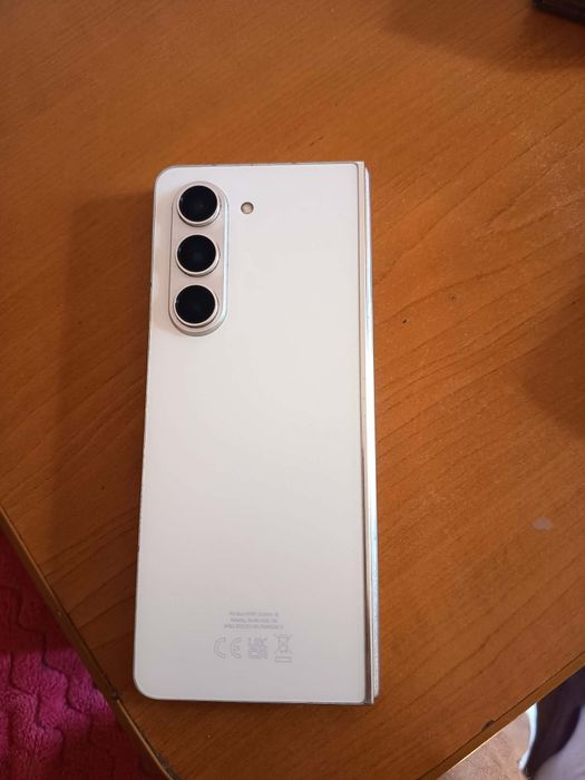 Samsung fold 5 256 gb