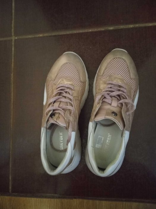 Adidași damă, talpă înaltă, Mărimea 38