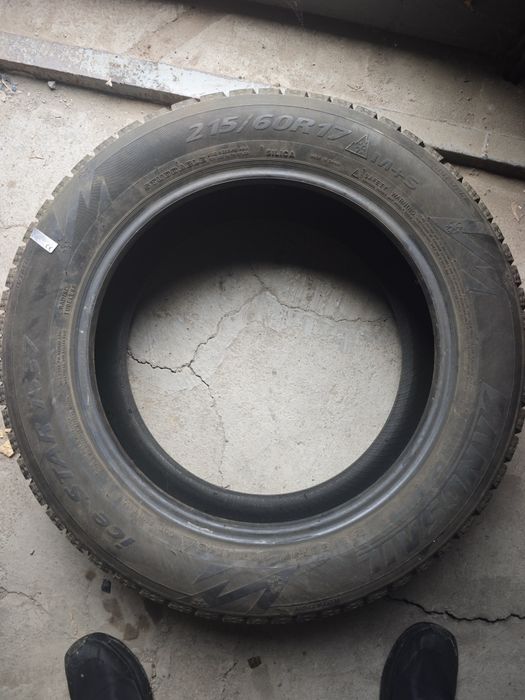 215/60/R17  шипованная