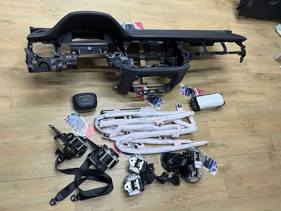 Audi Q7 4M - plansa bord - kit airbag volan pasager cortine - centuri