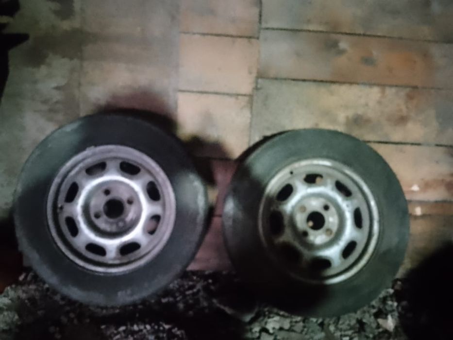 Продается диски  размер  13