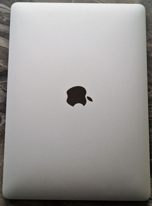 Apple Macbook Pro 13 M2 16gb 256gb storage, laptop nou nefolosit