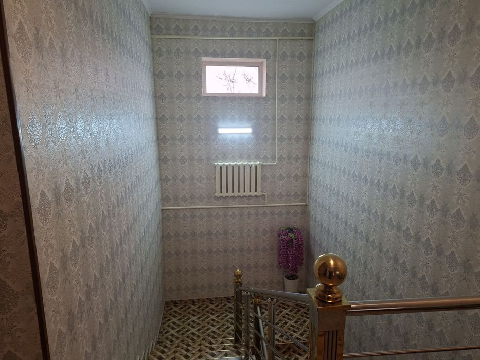 Фаргона шахар  гос снабда икки каватли ховли