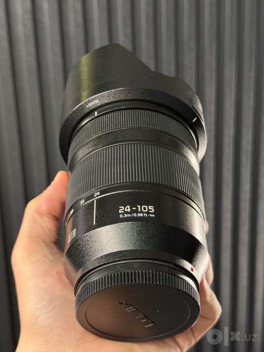 Panasonic Lumix 24–105 mm