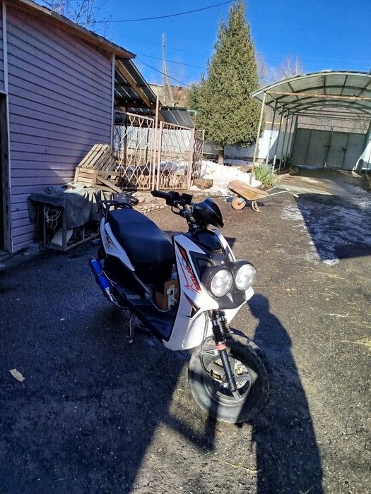 Продам бумер 150 куб