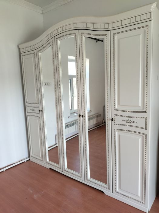 Спальня с низким ценам