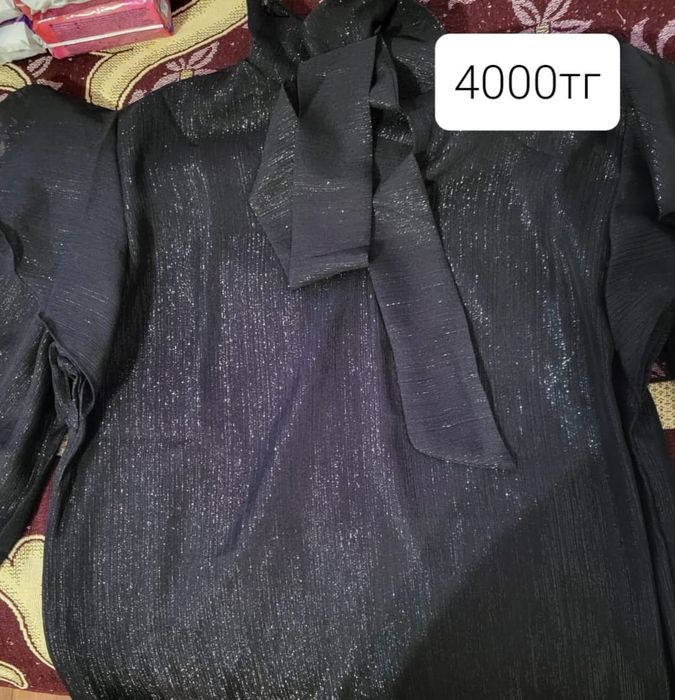 Продам платье б/у