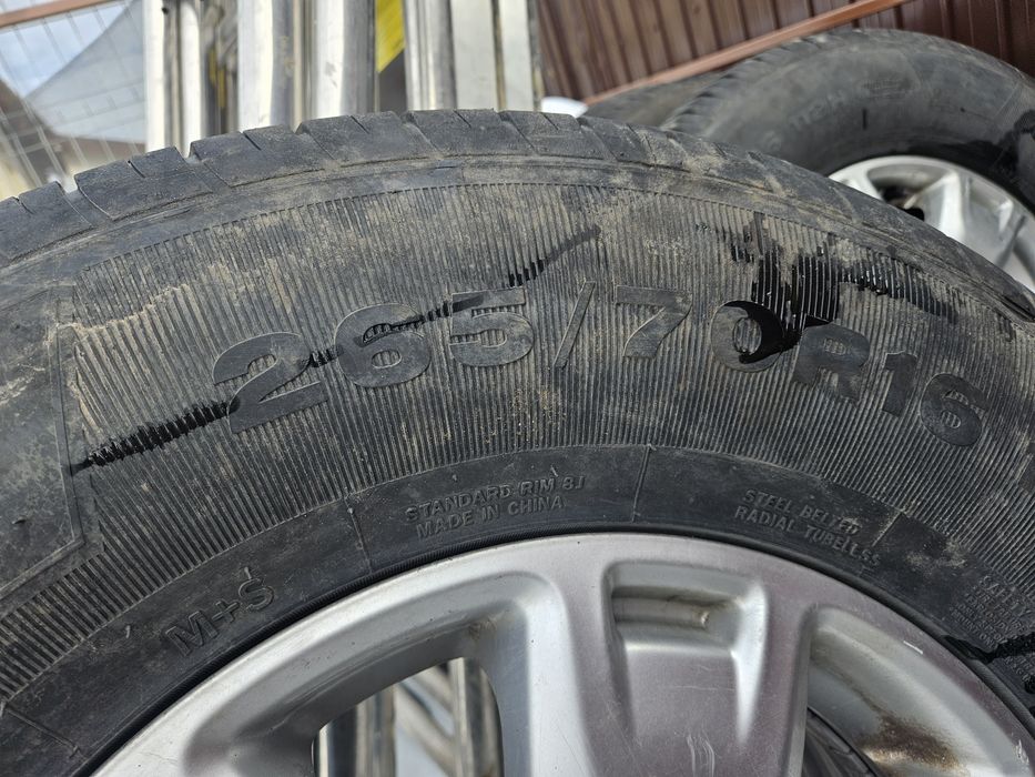 Roți, jante cu cauciucuri de iarna 265 70 r16 M+S